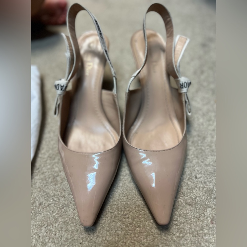 Dior j’adior kitten heels - patent nude in good condition